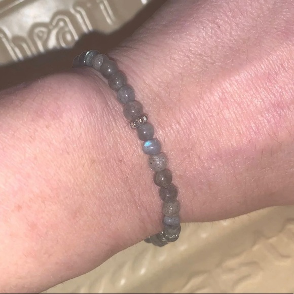 🧿2/$15🧿 New Handmade✋🏼Flashy⚡️Labradorite 3-4mm NaturalStone Stretch Bracelet - Picture 9 of 9